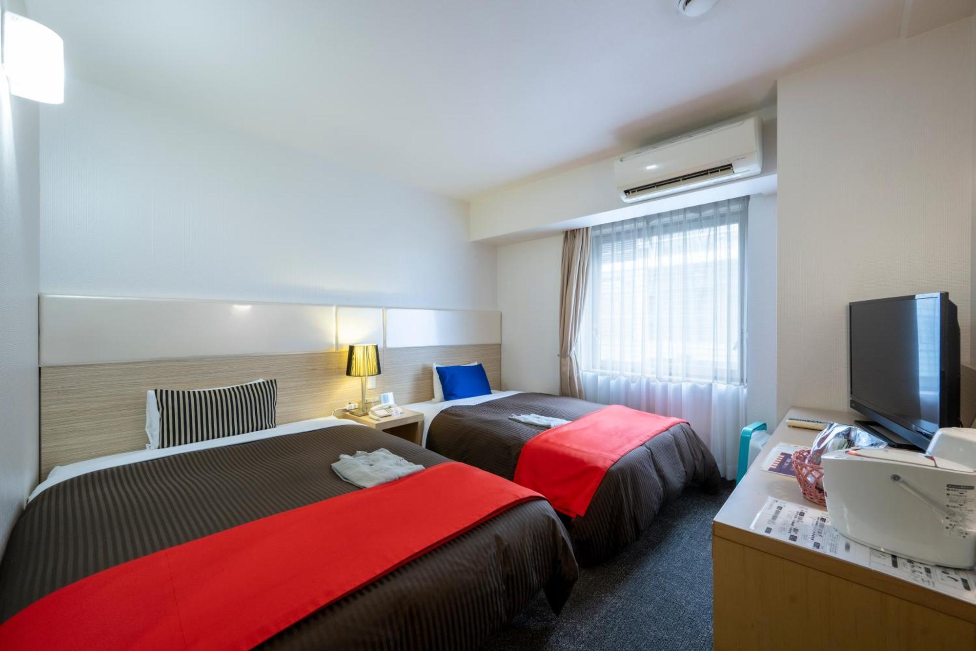 Hotel 1-2-3 Takasaki Dış mekan fotoğraf